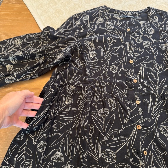 NWOT Gudrun Sjöden Embroidered Organic Cotton Blouse- M - Picture 3 of 7